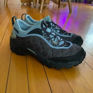 Merrell Women’s Black and Blue - Alpine Moc II - Athletic Shoes